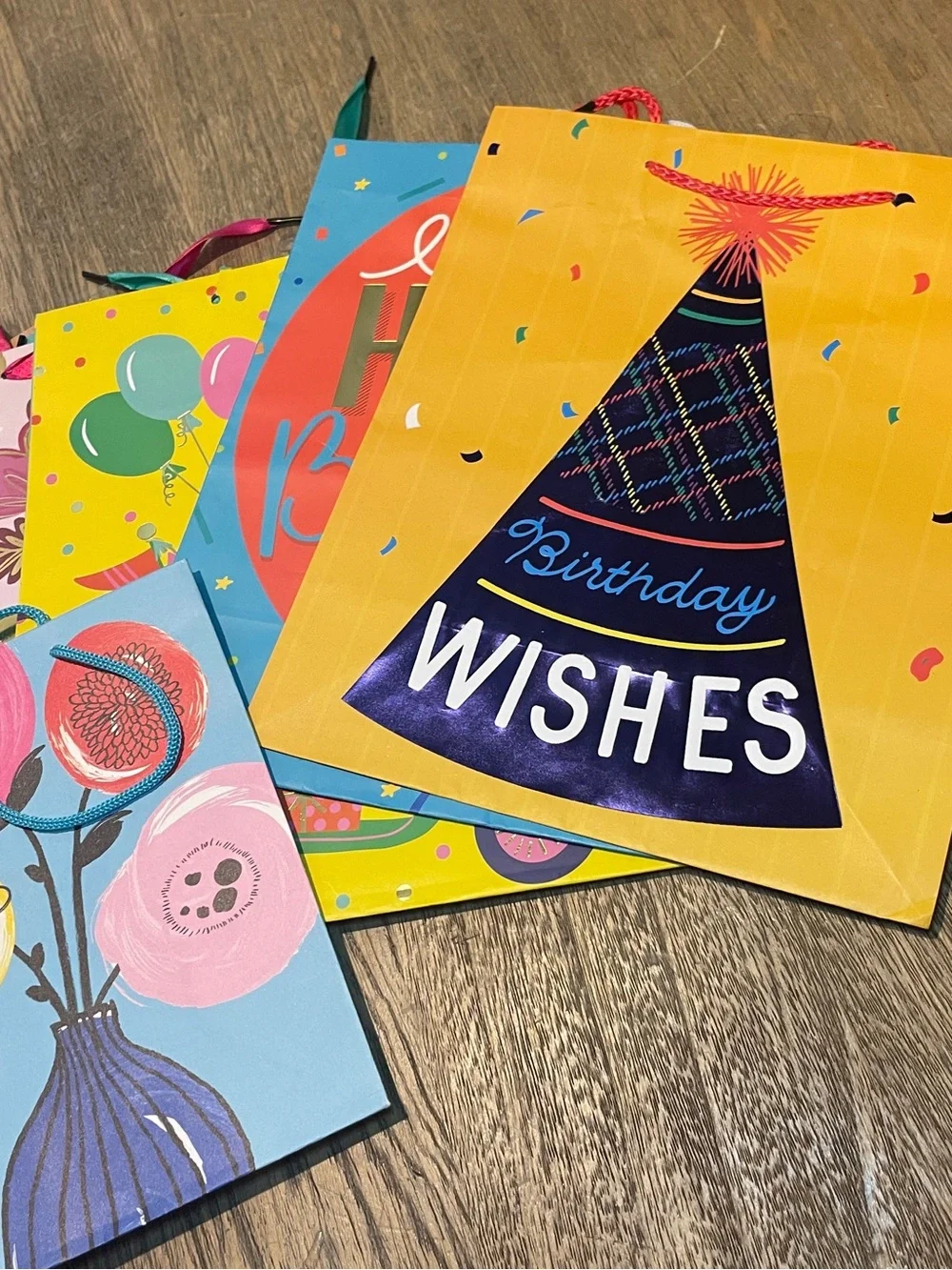 8 Happy Birthday Variety Gift Bags